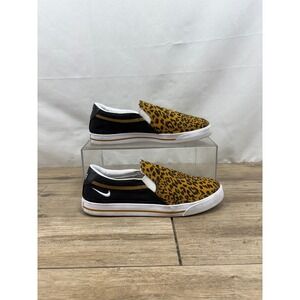 Nike Slip On Sneakers‎ Leopard Print Casual Comfort Shoes Women's Size 10
